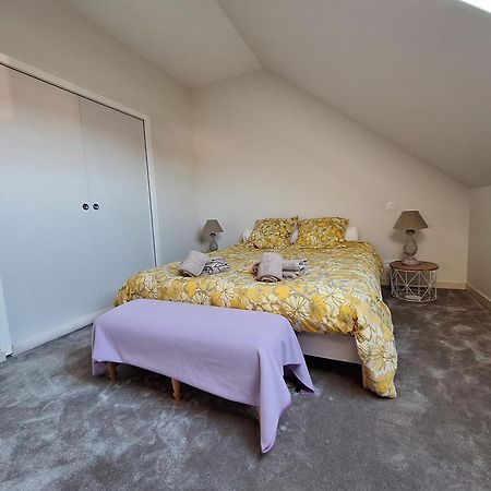 Malville La Chambre Mademoiselle Causeuse מראה חיצוני תמונה