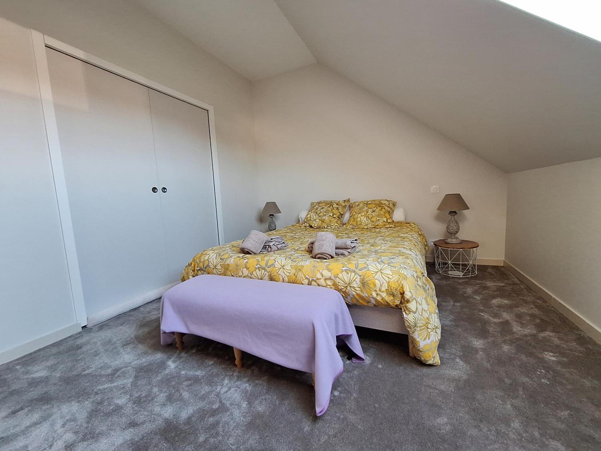 Malville La Chambre Mademoiselle Causeuse מראה חיצוני תמונה